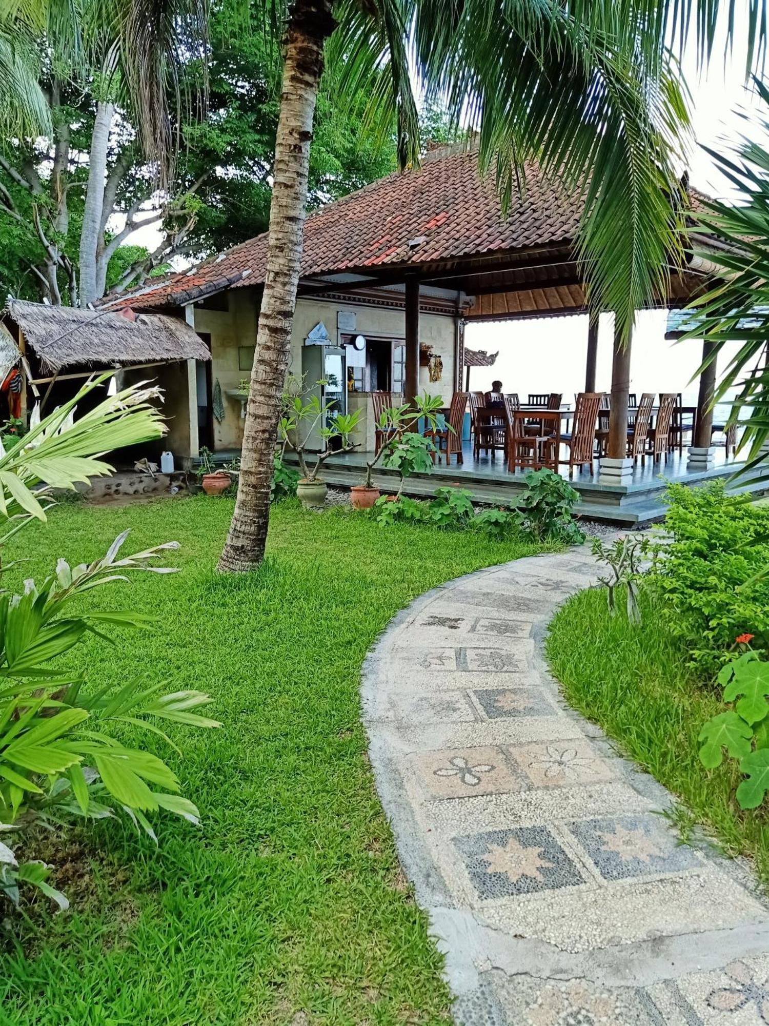 Ganesha Amed Hotel Værelse billede